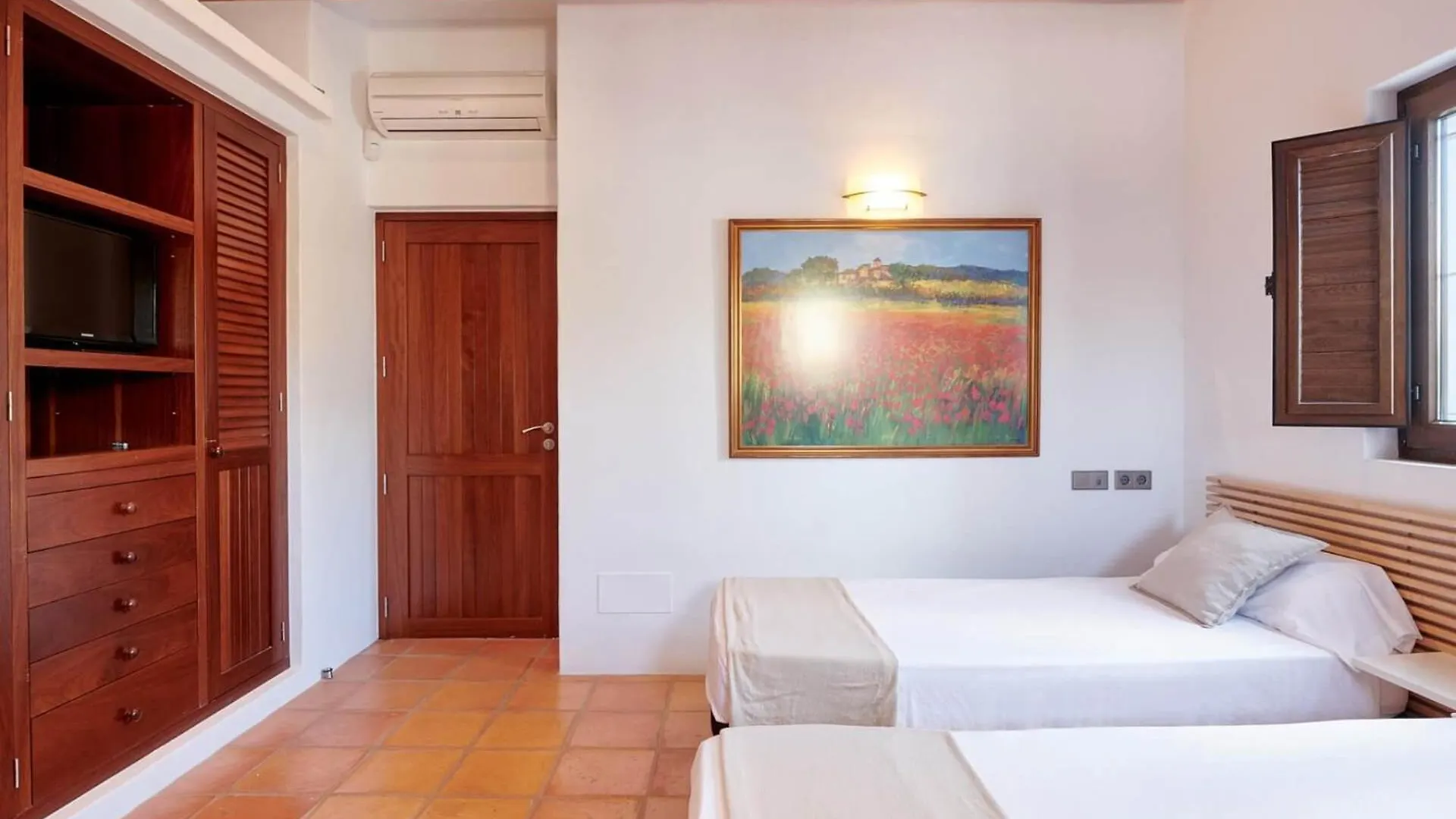 Villa Munt Blanc Ibiza Puig D'en Valls
